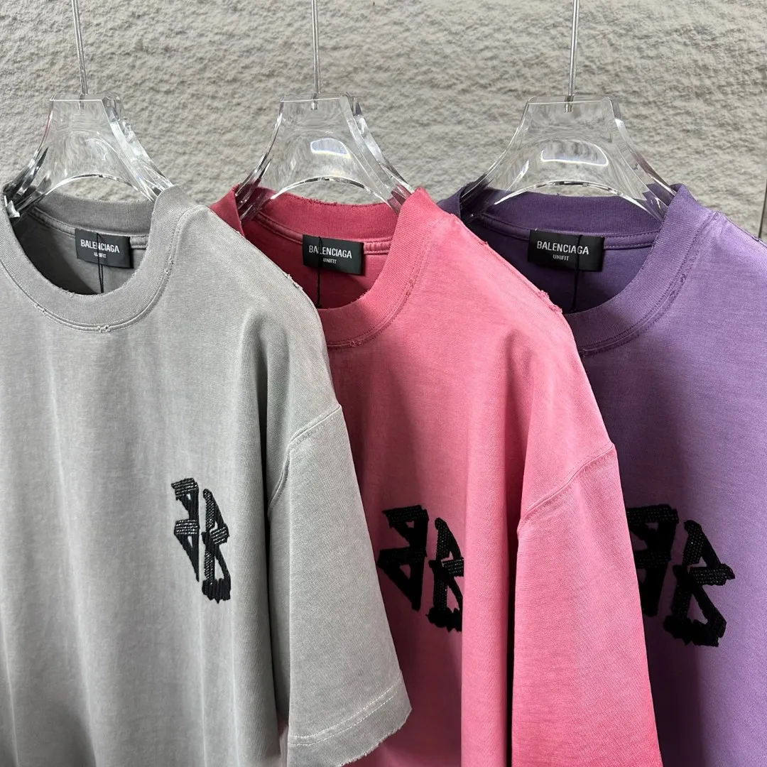 BALENciaga* * New Arrival + T Same Style ： Size：S （100-140 ） M （130-160 ） L （150-175 ） XL （160-185 ） XXL （180-220 ）